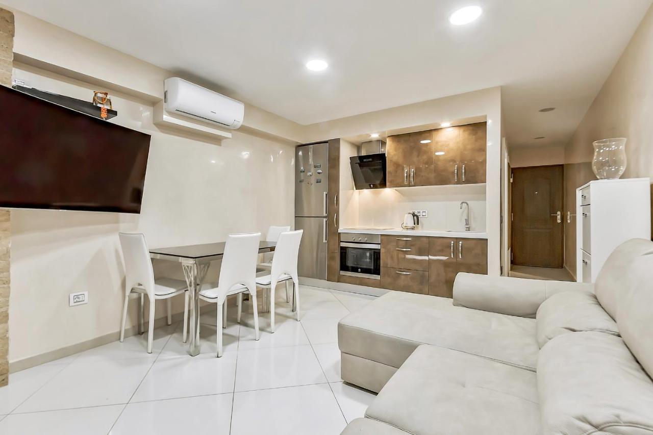 プラヤ・デ・ラス・アメリカス217 Elegant Vina Del Mar Pool View, Parking, Acアパートメント エクステリア 写真