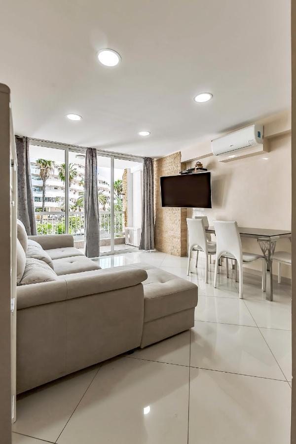 プラヤ・デ・ラス・アメリカス217 Elegant Vina Del Mar Pool View, Parking, Acアパートメント エクステリア 写真
